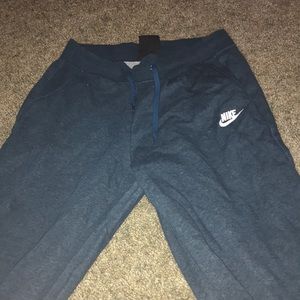 nike joggers